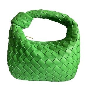 Green knotted Woven Bag